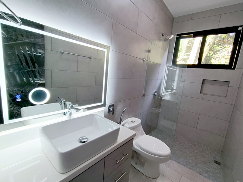 Remodela Baños Costa Rica